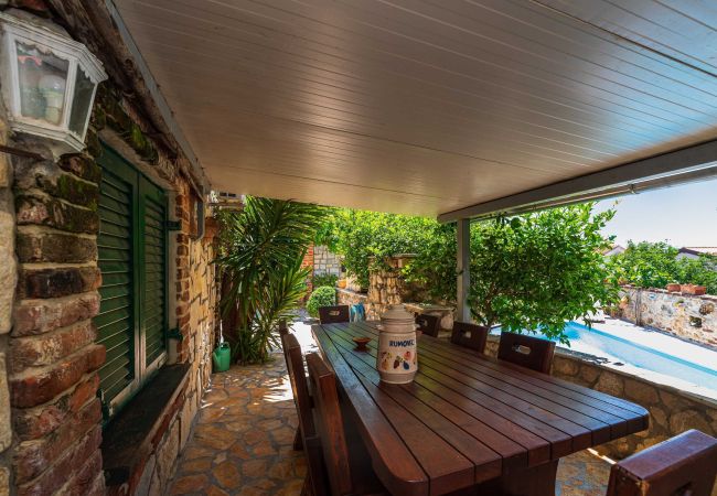 Casa en Maslenica - Sea view Villa Danica Casa en Maslenica - Sea view Villa Danica