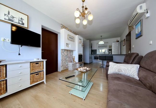 Casa en Maslenica - Sea view Villa Danica Casa en Maslenica - Sea view Villa Danica