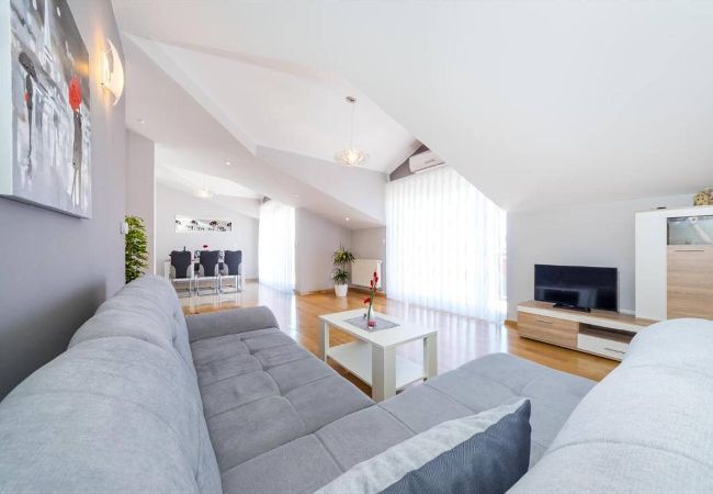 Apartamento en Zadar - Penthouse apartment Zadar Apartamento en Zadar - Penthouse apartment Zadar