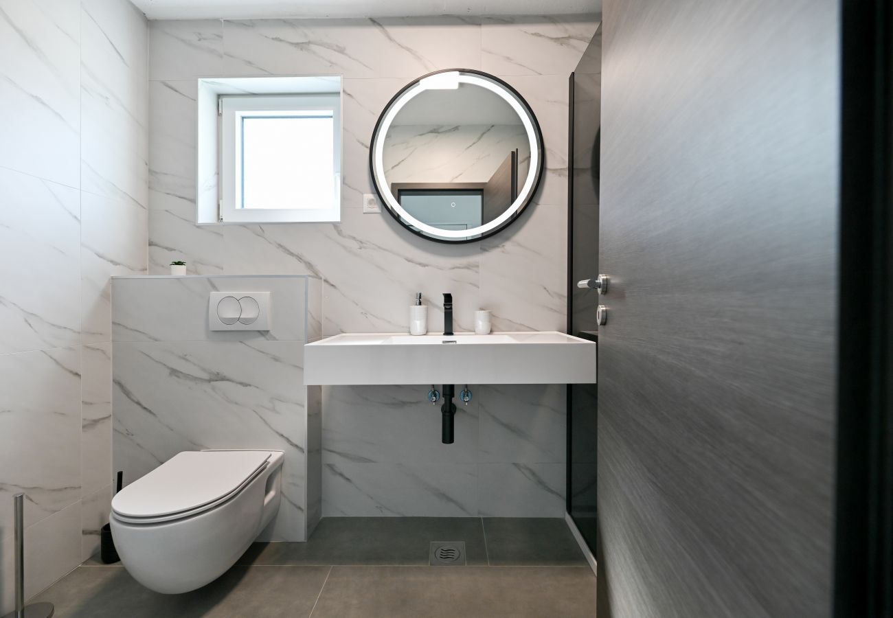 Casa en Ražanac - Sea view Villa Punta