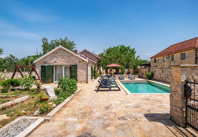 Casa en Podlug - Authentic Villa Zvonko Casa en Podlug - Authentic Villa Zvonko