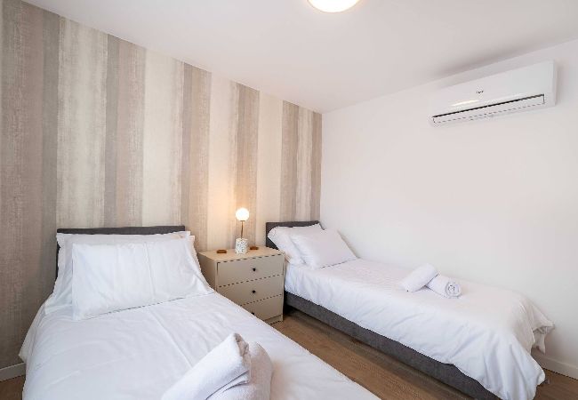 Casa en Lukoran - Sea view Villa Nana Casa en Lukoran - Sea view Villa Nana