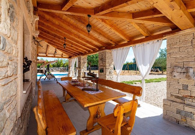 Villa en Stankovci - Authentic Villa Malou Villa en Stankovci - Authentic Villa Malou