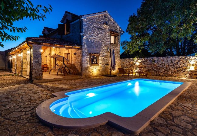 Villa en Stankovci - Authentic Villa Malou Villa en Stankovci - Authentic Villa Malou