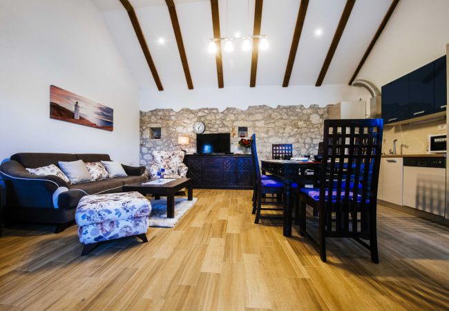 Casa en Kakma - Authentic stone house Momo Casa en Kakma - Authentic stone house Momo