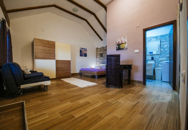 Casa en Kakma - Authentic stone house Momo Casa en Kakma - Authentic stone house Momo