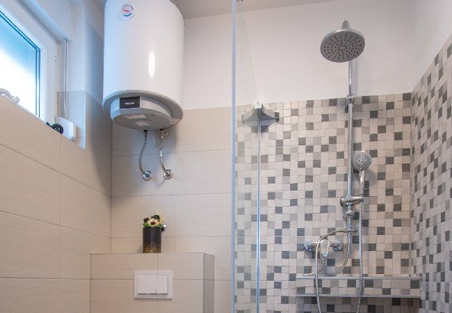 Casa en Košljun - Beach house Festini Casa en Košljun - Beach house Festini