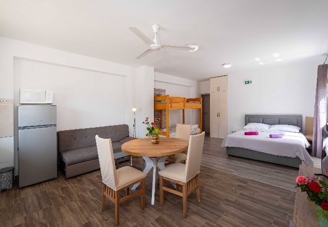 Apartamento en Zadar - Studio apartment Blagdan Apartamento en Zadar - Studio apartment Blagdan