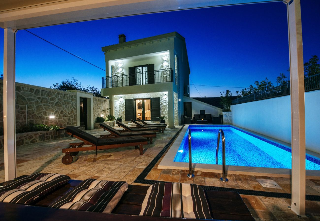 Villa en Vinjerac - Holiday home Castelo Coza