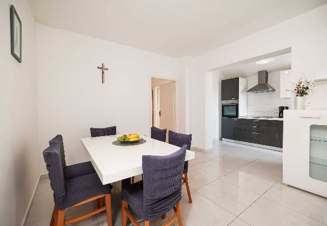 Casa en Maslenica - Holiday home Nekic Casa en Maslenica - Holiday home Nekic