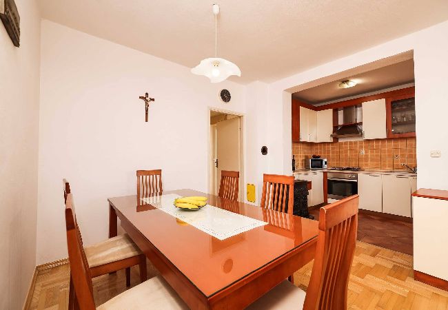 Casa en Maslenica - Holiday home Nekic Casa en Maslenica - Holiday home Nekic