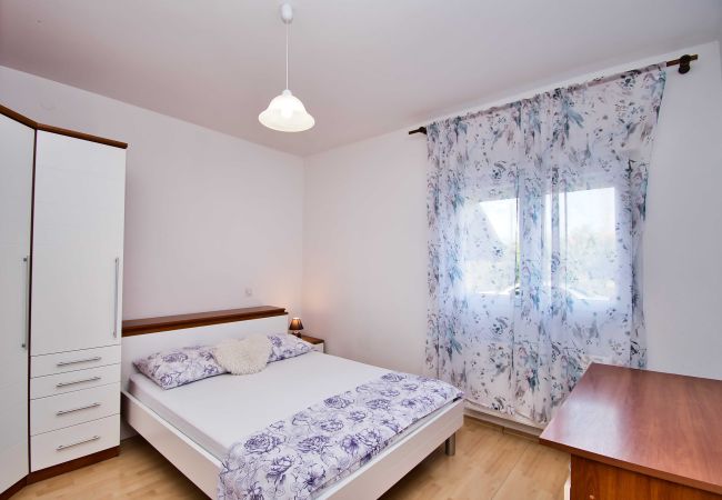 Casa en Visocane - Apartment Visocane with private pool Casa en Visocane - Apartment Visocane with private pool