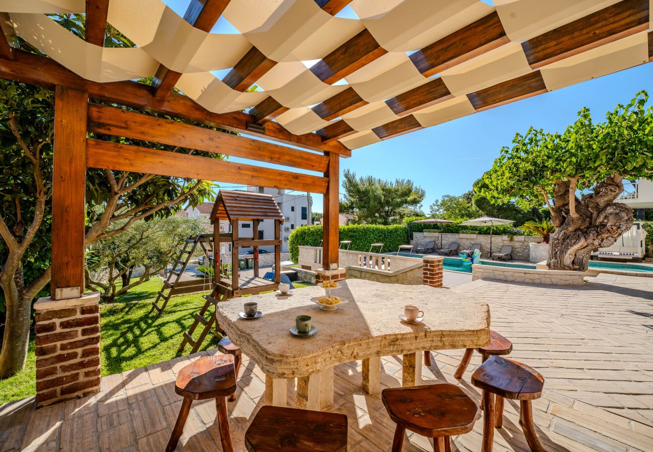 Casa en Sukošan - Authentic Villa Dumina