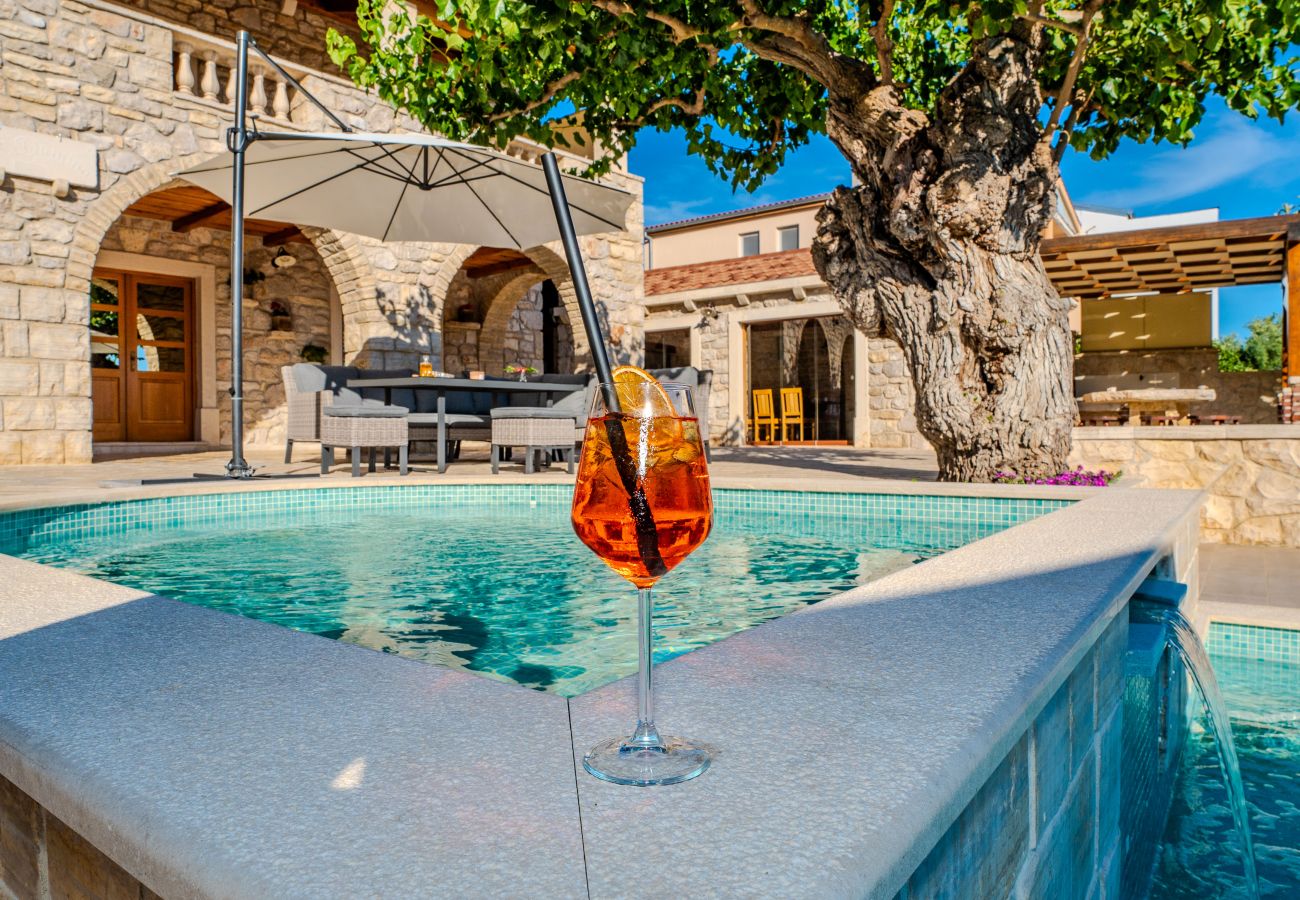 Casa en Sukošan - Authentic Villa Dumina