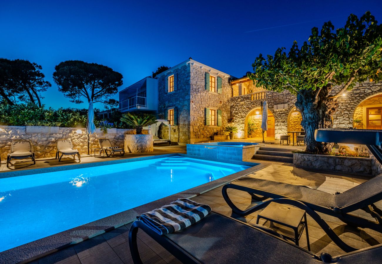 Casa en Sukošan - Authentic Villa Dumina