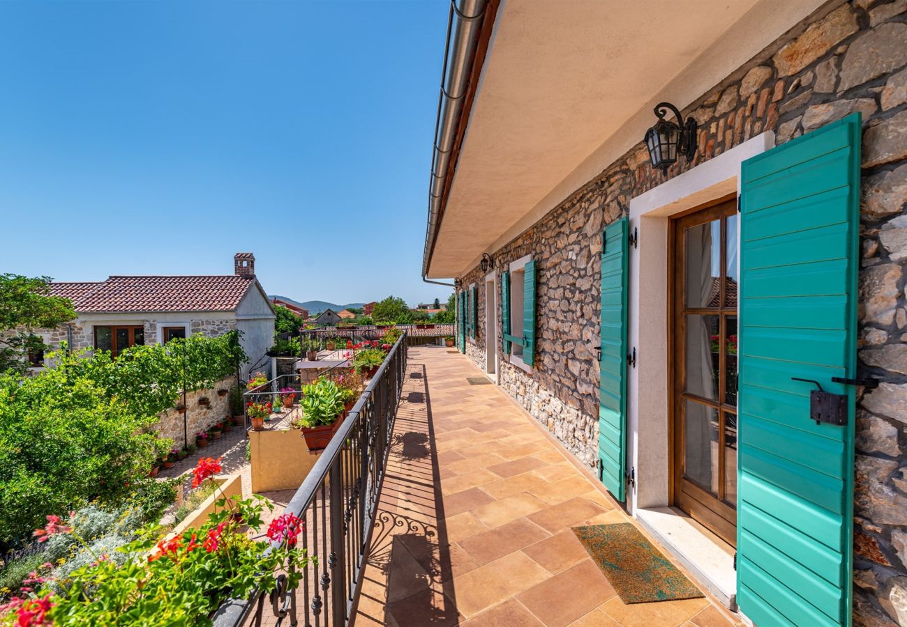 Villa en Gornje Raštane - Authentic Villa Kadulja