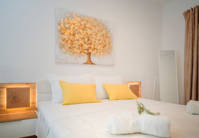 Casa en Svirce - Sea view Villa Amaria Casa en Svirce - Sea view Villa Amaria