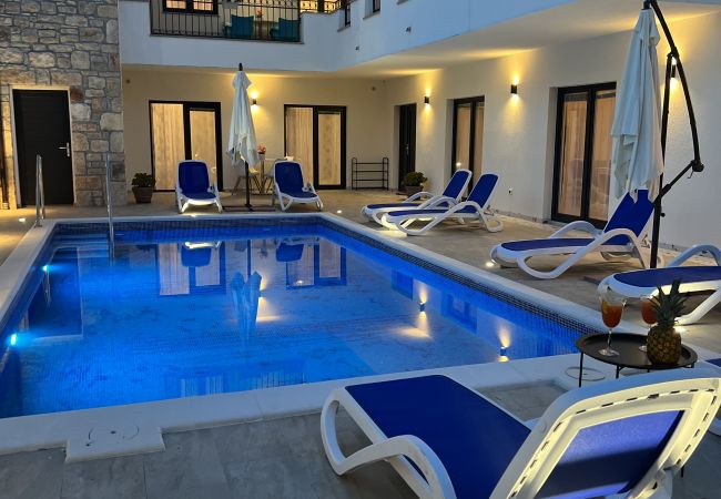 Casa en Gornje Raštane - Villa Sokol with private pool Casa en Gornje Raštane - Villa Sokol with private pool