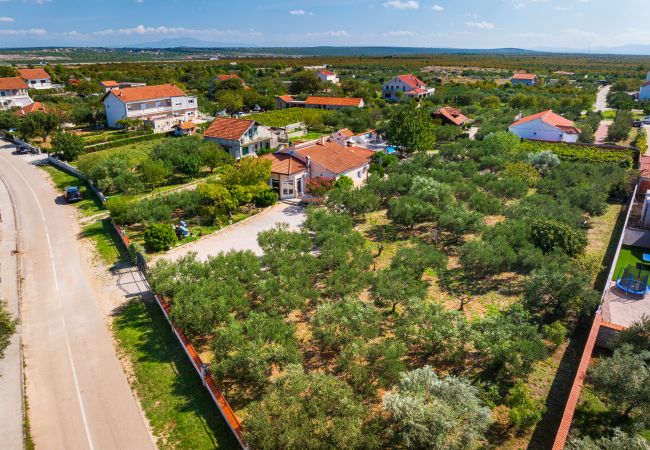 Casa en Vodice - Holiday home Nadalina Casa en Vodice - Holiday home Nadalina