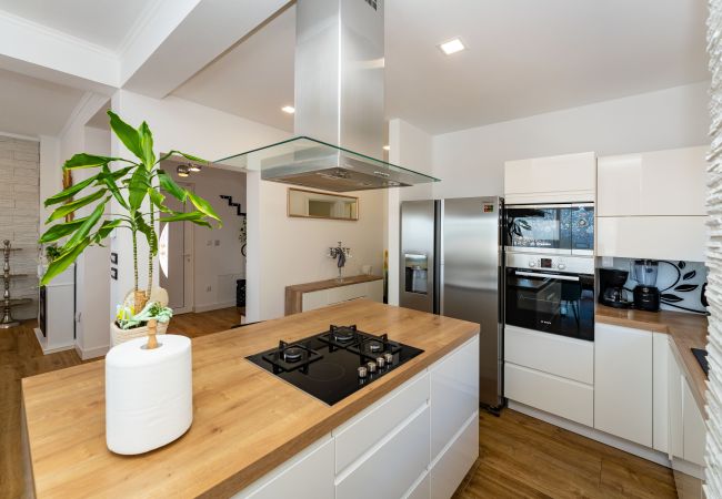 Casa en Pakoštane - Sea view Villa Tonka Casa en Pakoštane - Sea view Villa Tonka