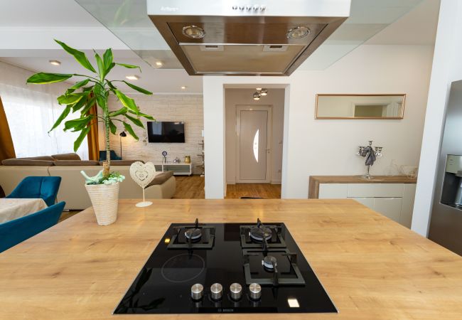 Casa en Pakoštane - Sea view Villa Tonka Casa en Pakoštane - Sea view Villa Tonka