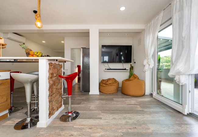 Apartamento en Žaboric - Sea view penthouse Nikita Apartamento en Žaboric - Sea view penthouse Nikita