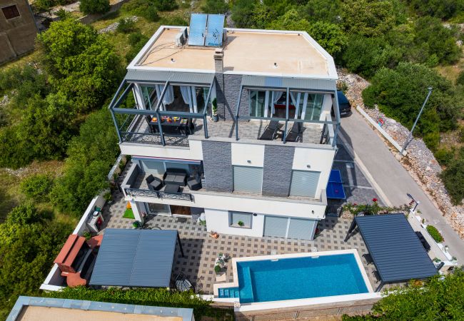 Apartamento en Žaboric - Sea view penthouse Nikita Apartamento en Žaboric - Sea view penthouse Nikita
