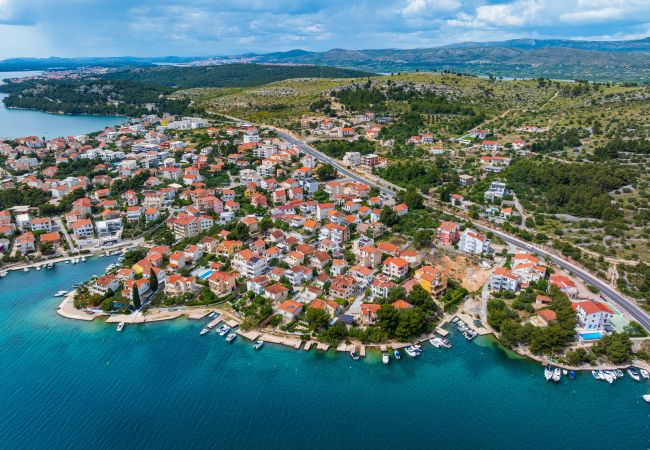 Apartamento en Žaboric - Sea view penthouse Nikita Apartamento en Žaboric - Sea view penthouse Nikita