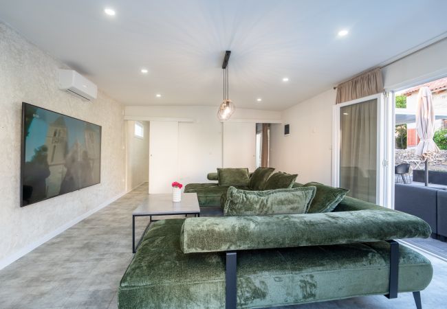 Casa en Pakoštane - Villa Amarilis Casa en Pakoštane - Villa Amarilis