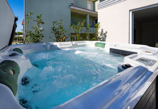 Casa en Pakoštane - Villa Amarilis Casa en Pakoštane - Villa Amarilis