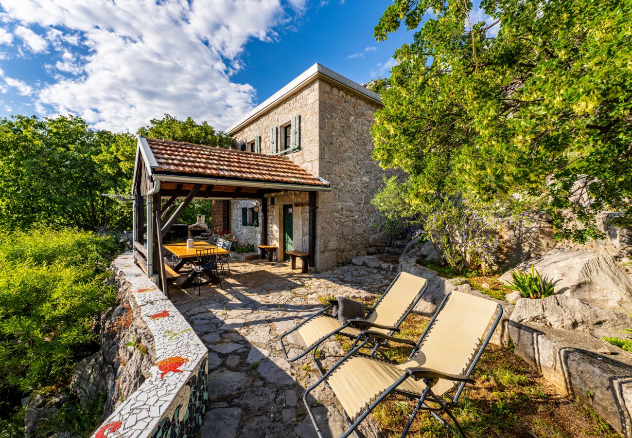Casa en Starigrad - Sea view stone house Dobroselo