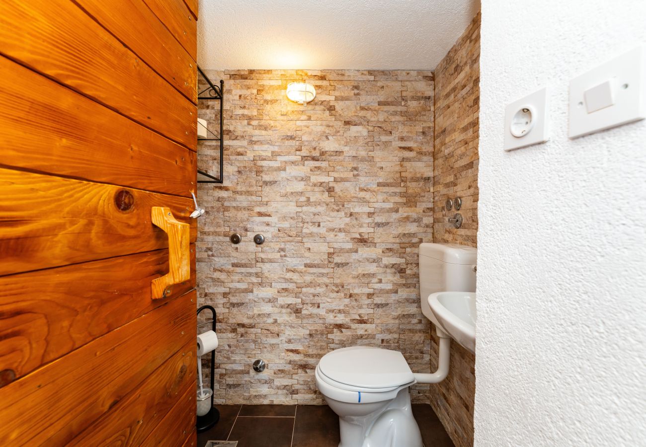 Casa en Starigrad - Sea view stone house Dobroselo
