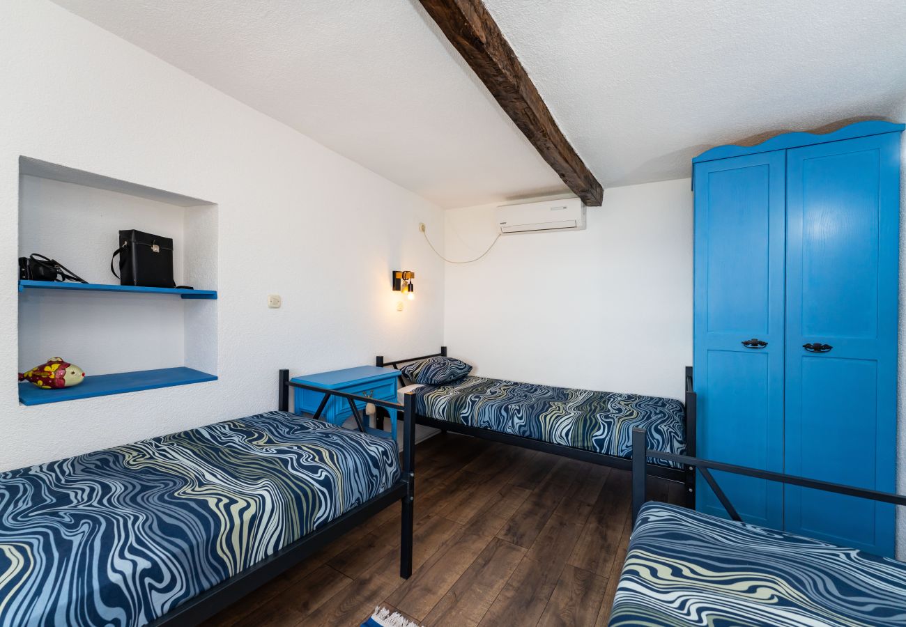 Casa en Starigrad - Sea view stone house Dobroselo