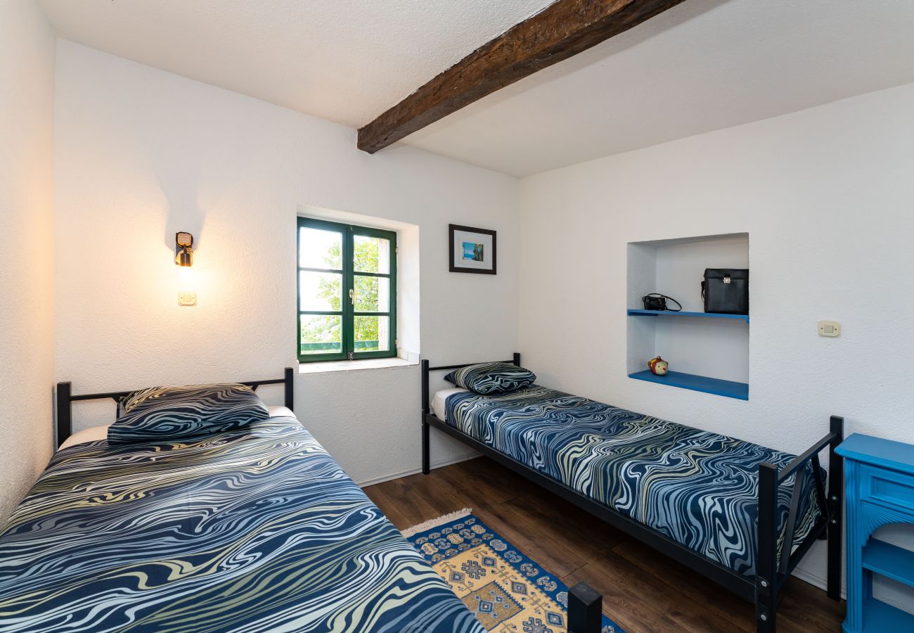 Casa en Starigrad - Sea view stone house Dobroselo