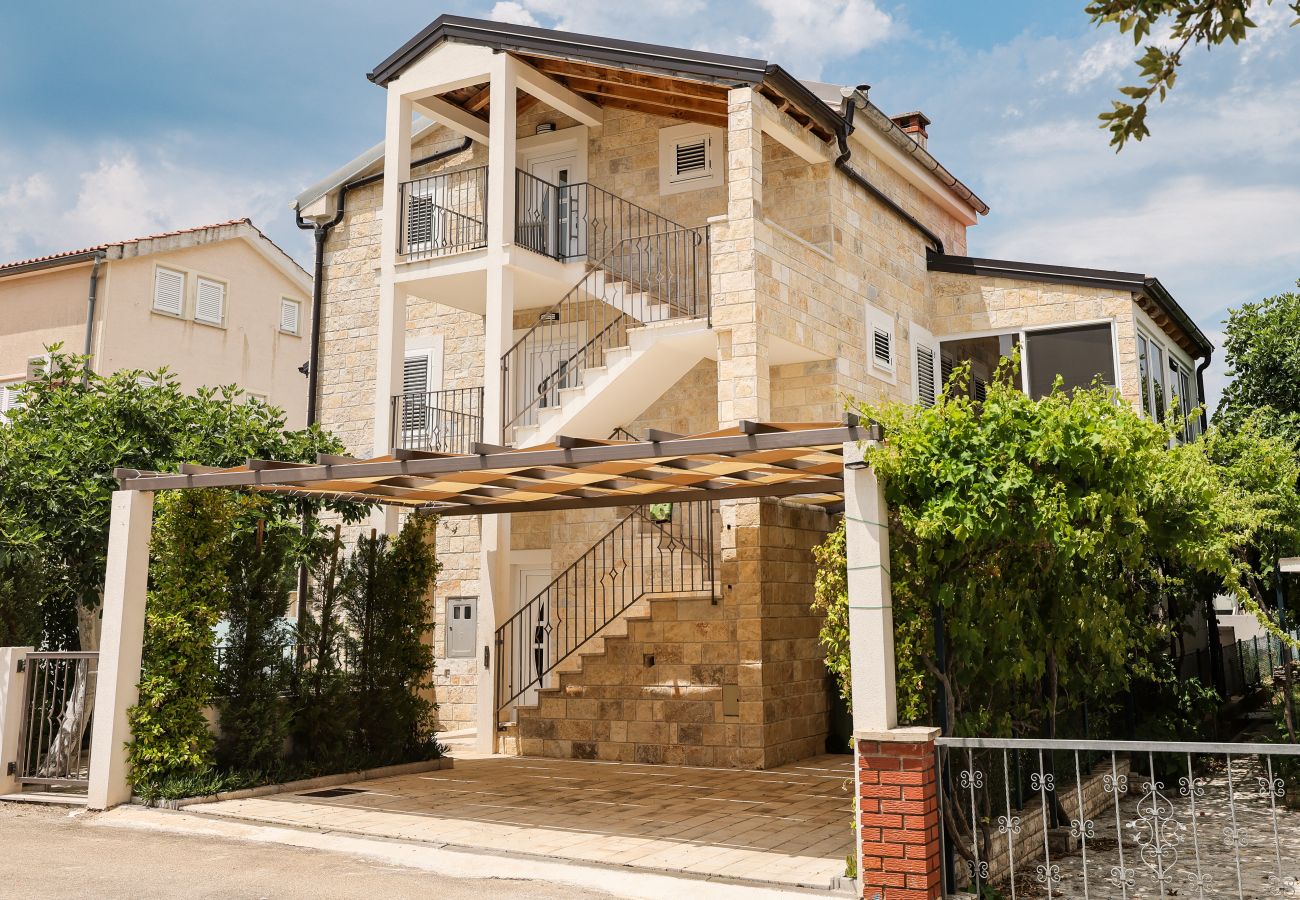 Apartamento en Barotul - Garden view apartment Naledi