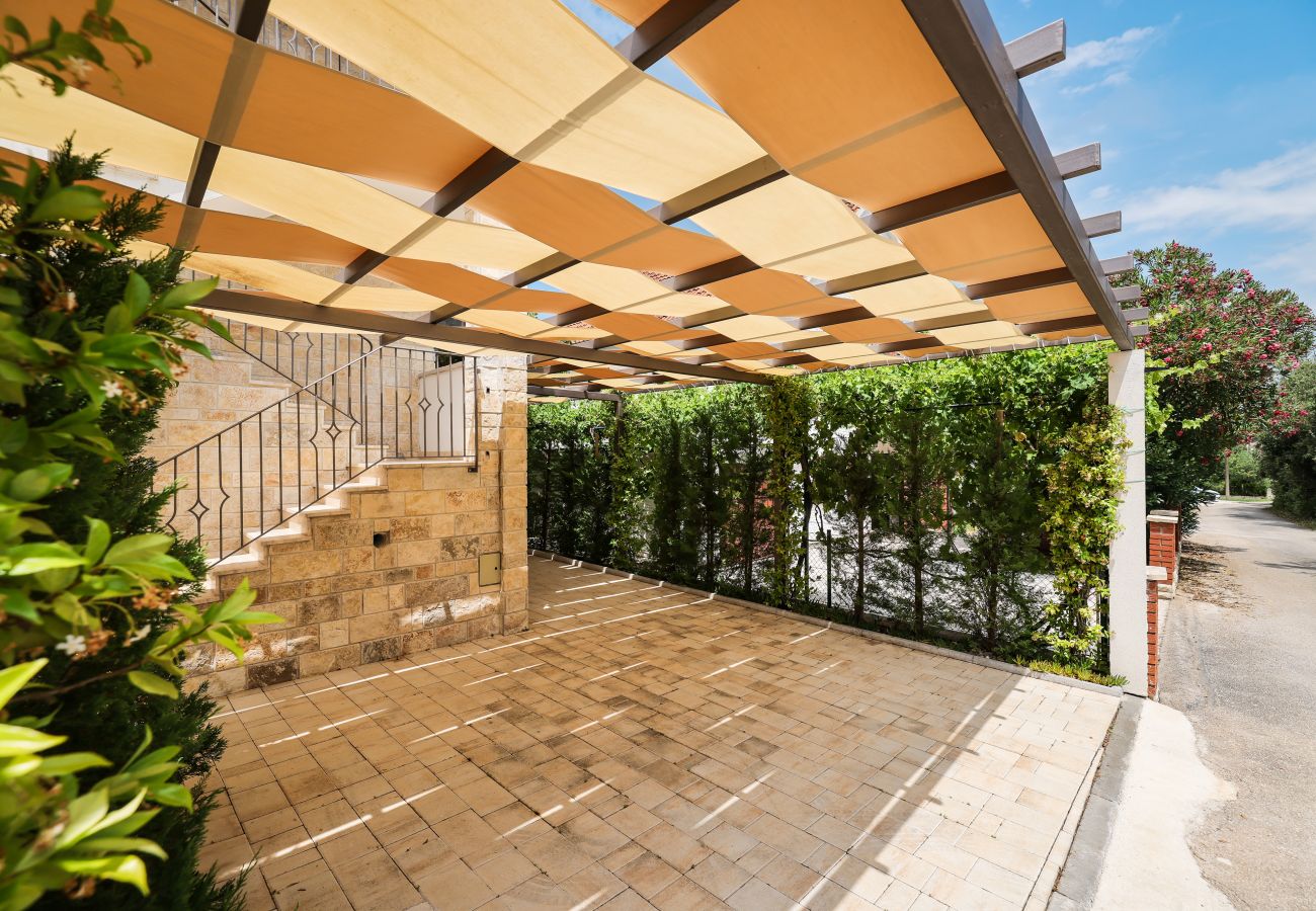 Apartamento en Barotul - Garden view apartment Naledi