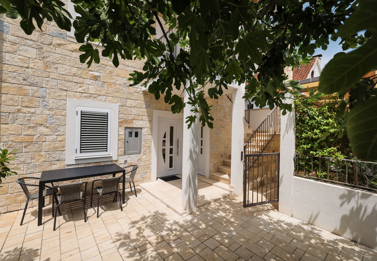 Apartamento en Barotul - Garden view apartment Naledi
