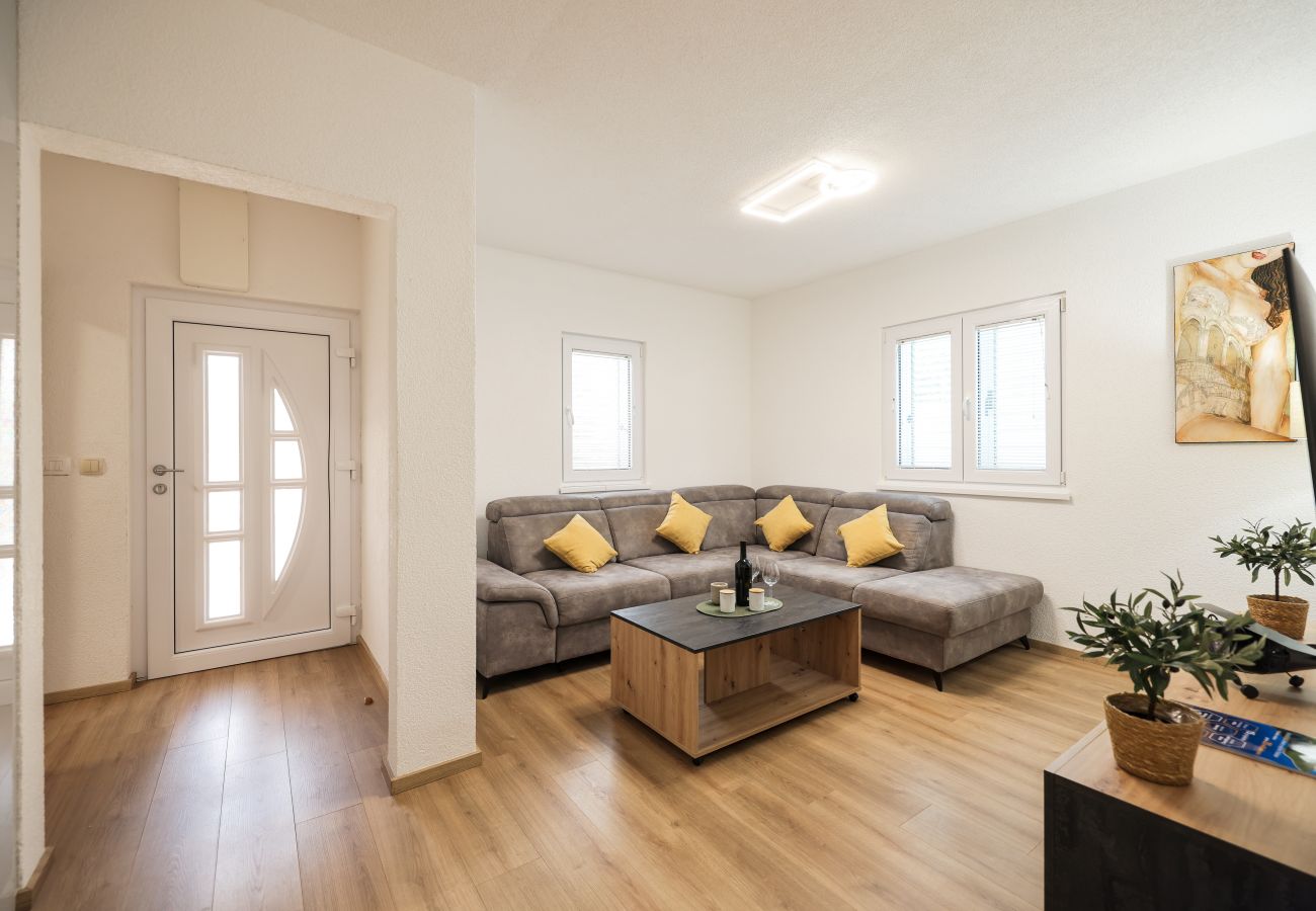Apartamento en Barotul - Garden view apartment Naledi