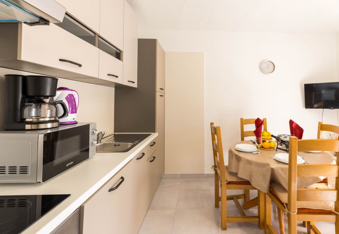 Apartamento en Biograd na moru - Apartman DaDa 1