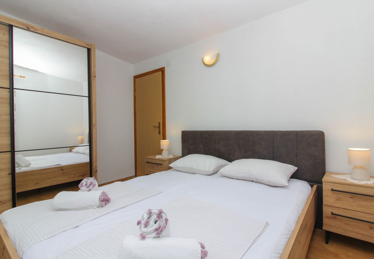 Apartamento en Biograd na moru - Apartman DaDa 3 with shared pool