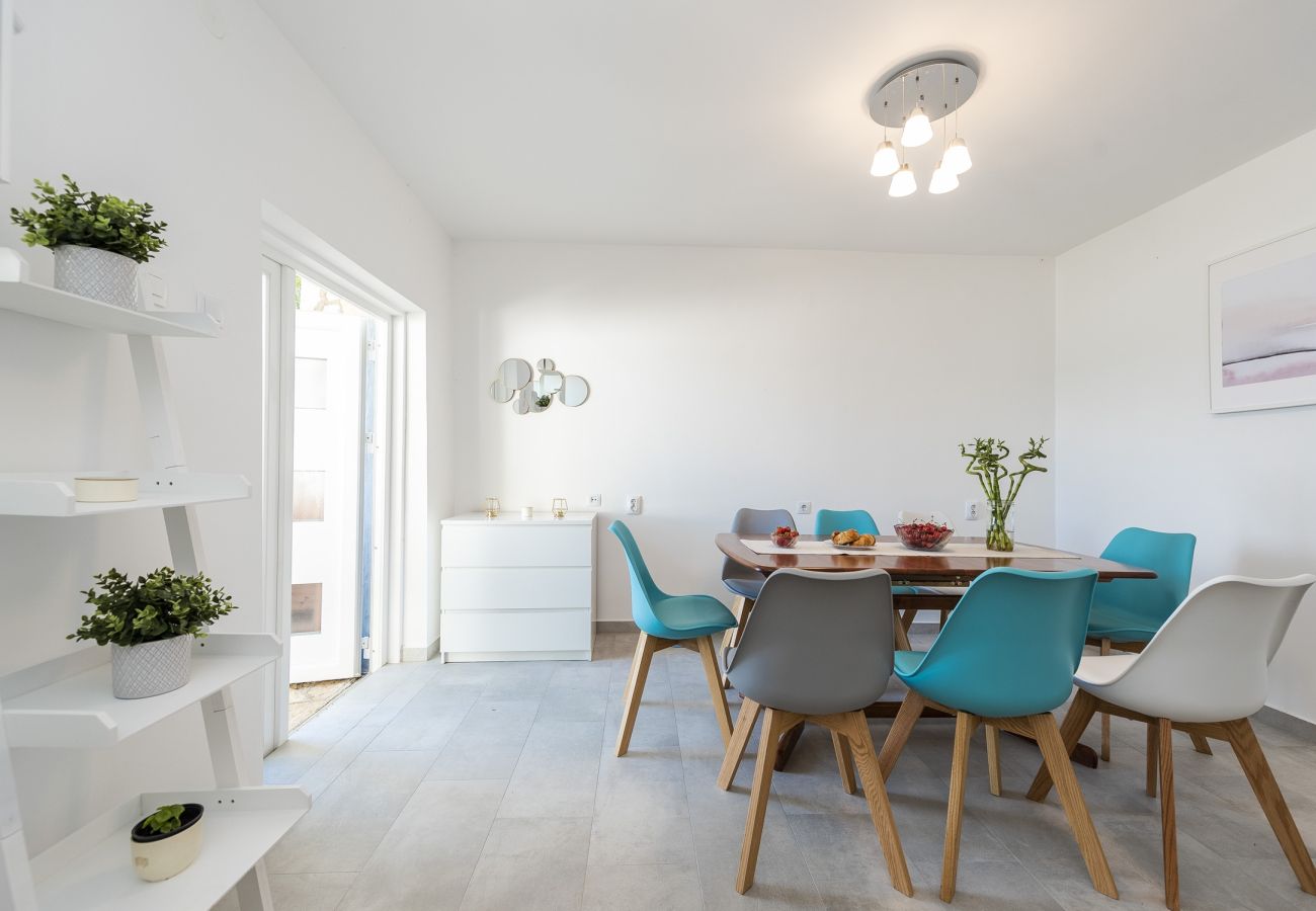 Casa en Maslenica - Beachfront villa Maslenica