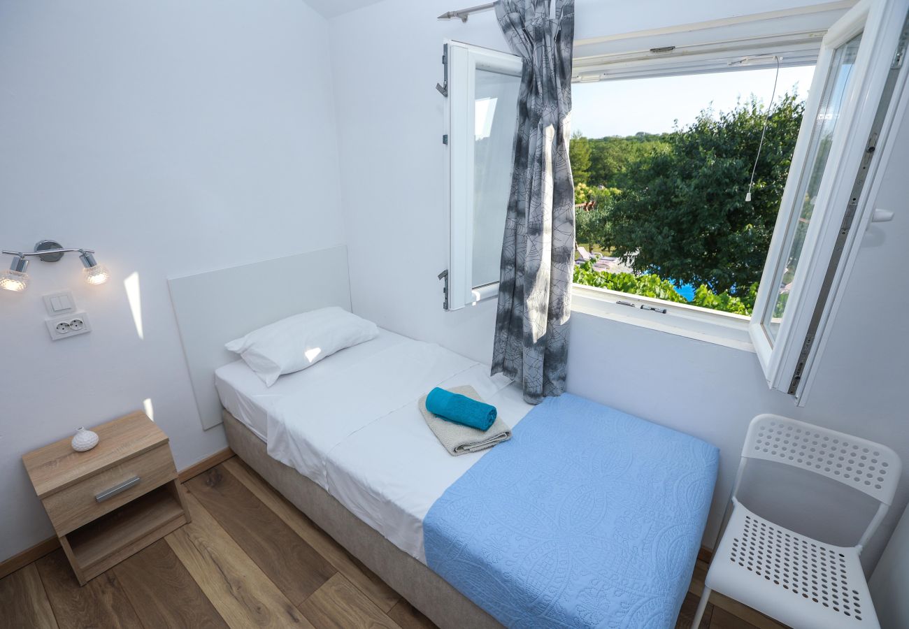 Casa en Donji Kašic - Holiday home Mandorla