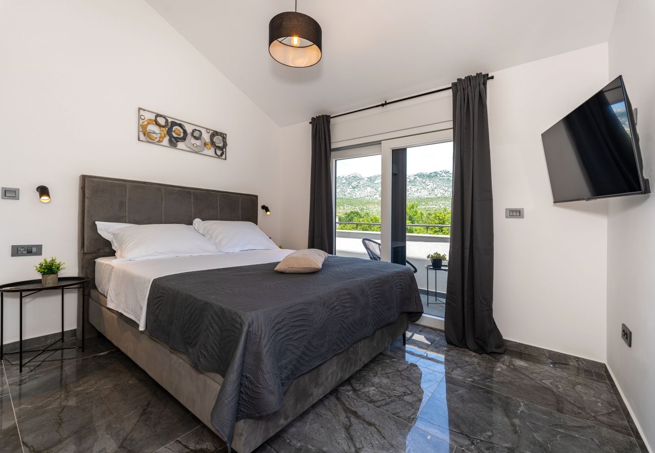 Casa en Seline - Villa Mirta