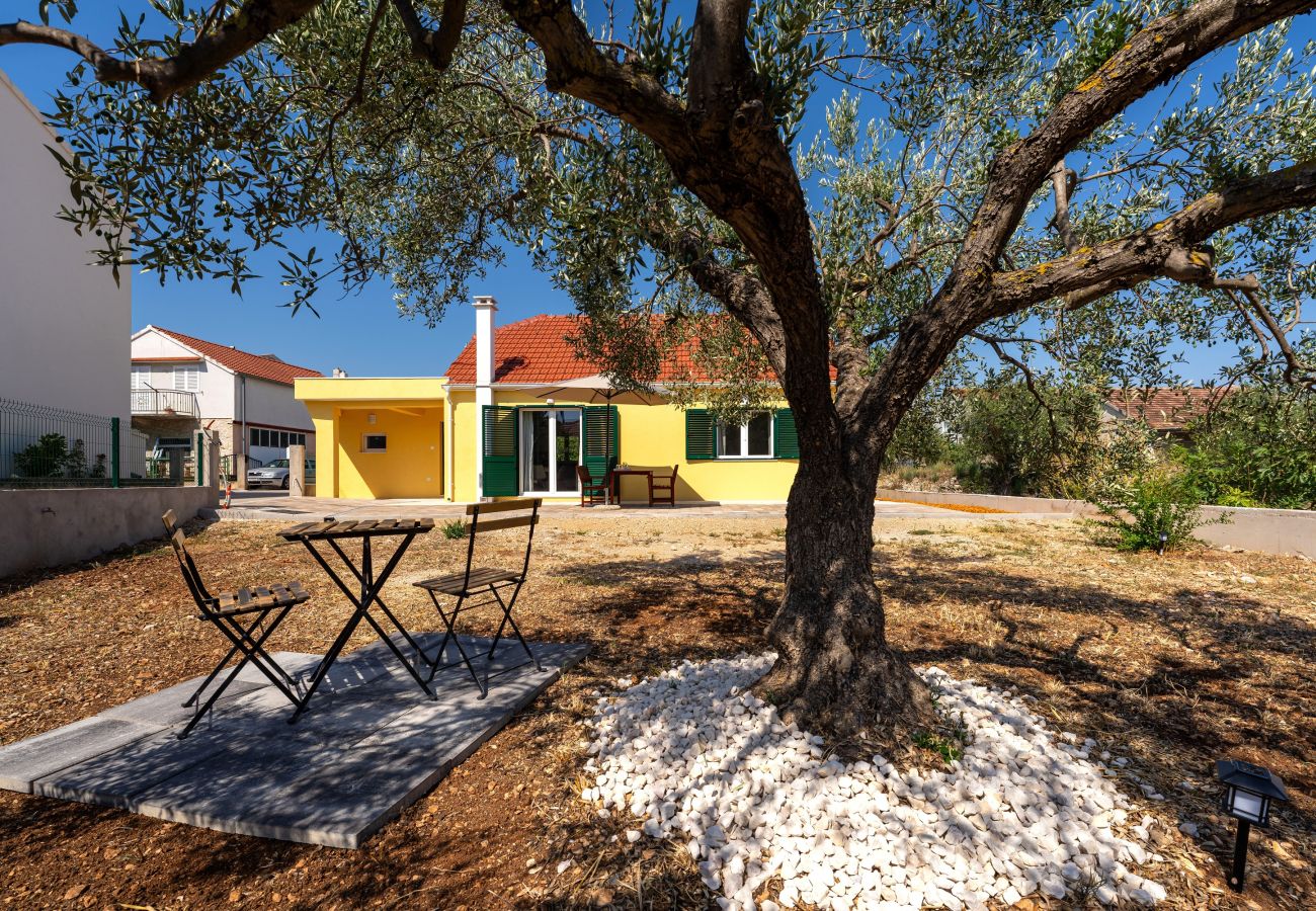 Casa en Šibenik-Ražine - Holiday Home Matija