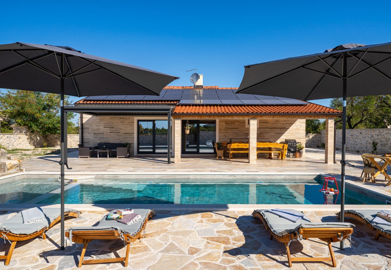 Casa en Šopot - Villa Indy