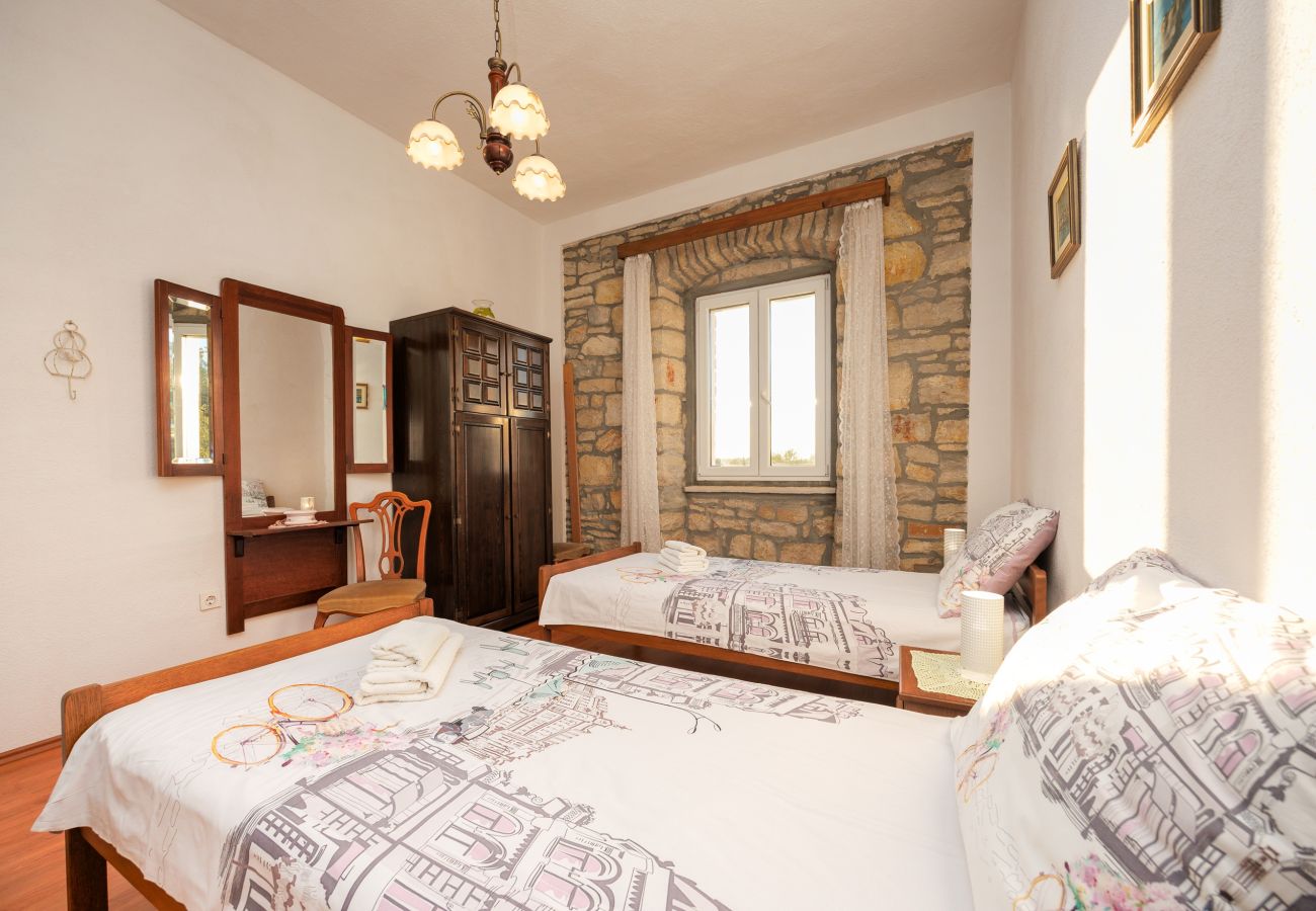 Casa en Smilcic - Authentic Villa Granar