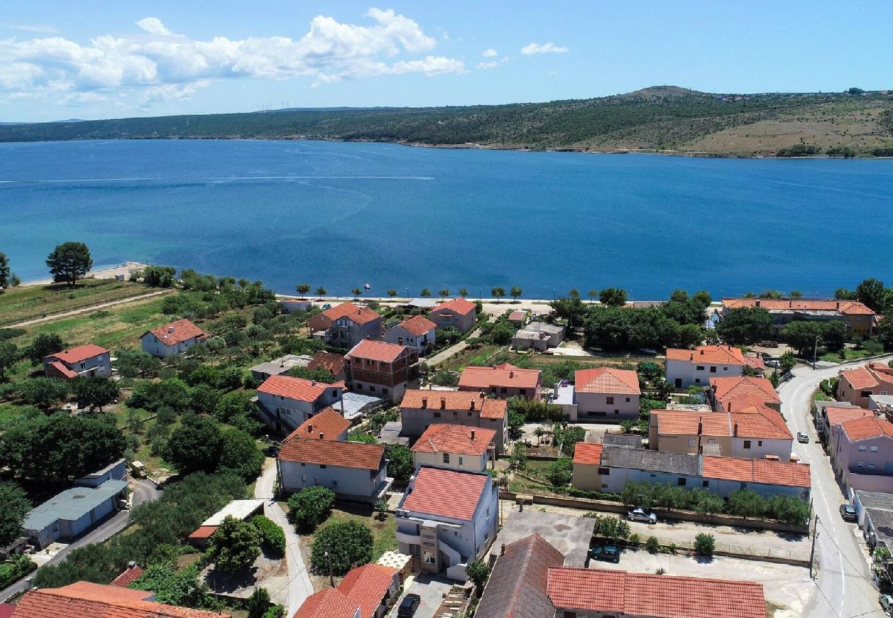 Maison à Posedarje - Sea view Villa Possedaria