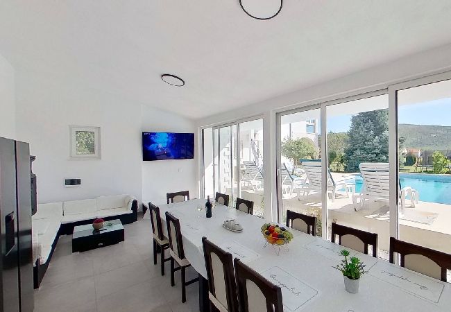 Maison à Neoric - Sport & Spa Villa Neoric Maison à Neoric - Sport & Spa Villa Neoric