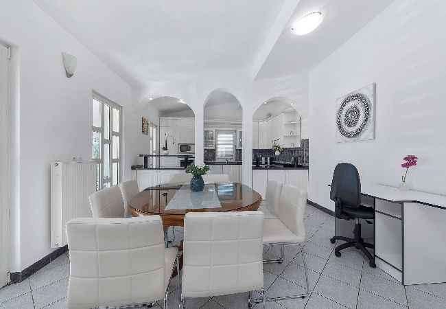 Maison à Neoric - Sport & Spa Villa Neoric Maison à Neoric - Sport & Spa Villa Neoric