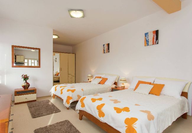 Maison à Neoric - Sport & Spa Villa Neoric Maison à Neoric - Sport & Spa Villa Neoric